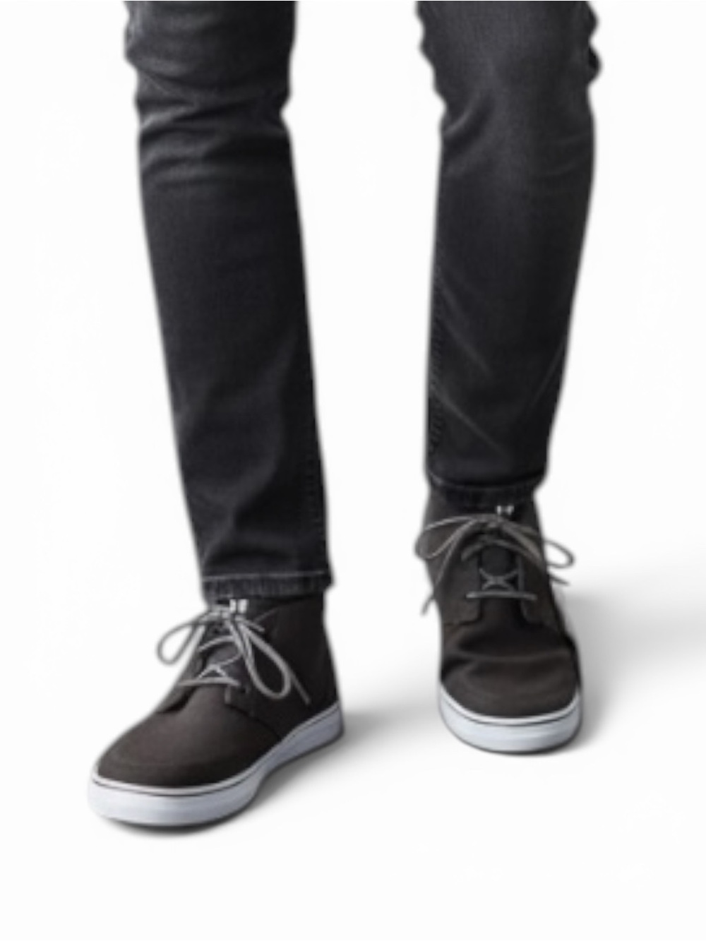 Under Armour Mens Canvas/Suede Chukka Boots In Black. Size 12
